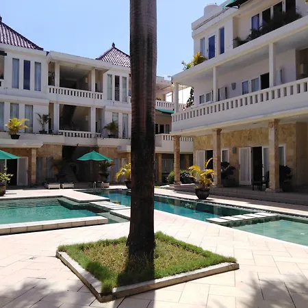 Bali Court Hotel & Apartment
