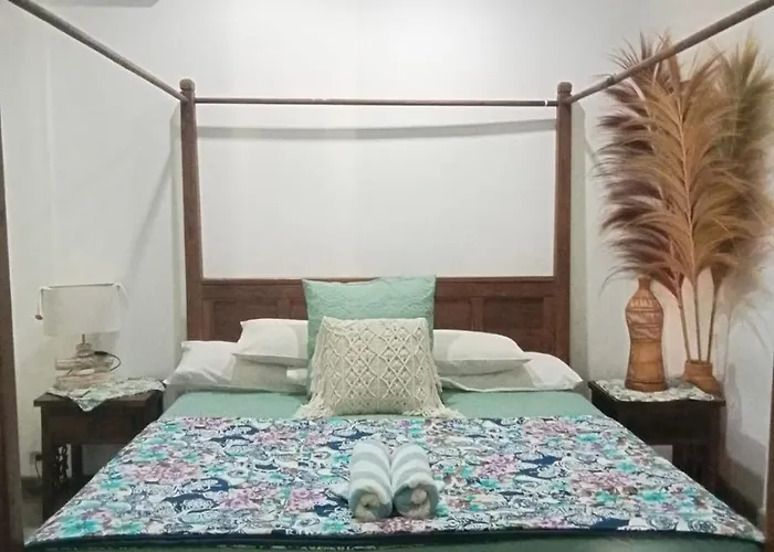 Bali Court & 3* Legian (Bali)