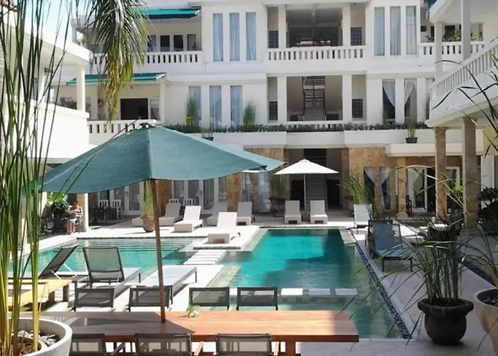 Bali Court &