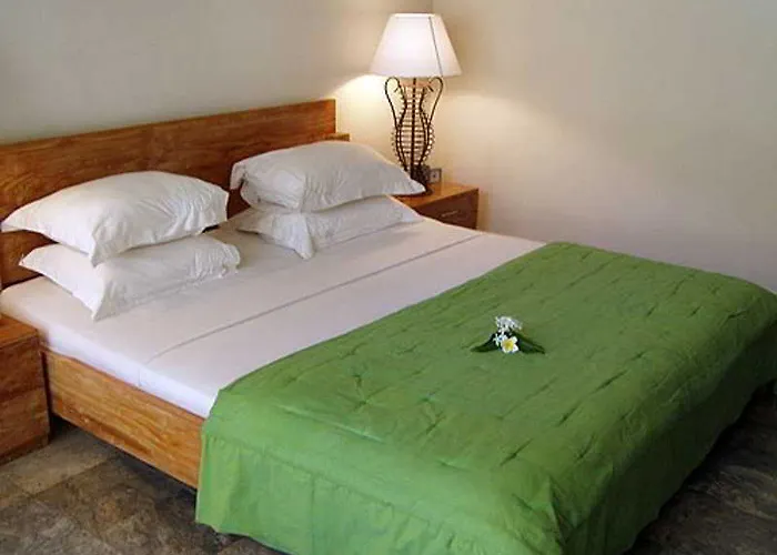 Bali Court & 3*